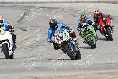 media/Nov-26-2023-TrackDaz (Sun) [[64ad8cfd8f]]/Mock Race/Outside Grapevine/